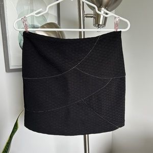 M Black Crepe Textured Mini Skirt